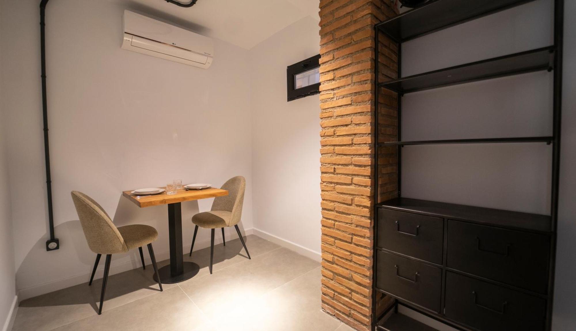 H&H Suite Oasis Granada — Photos 2